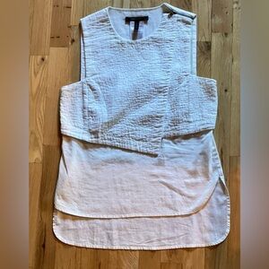 Beautiful BCBG top!!